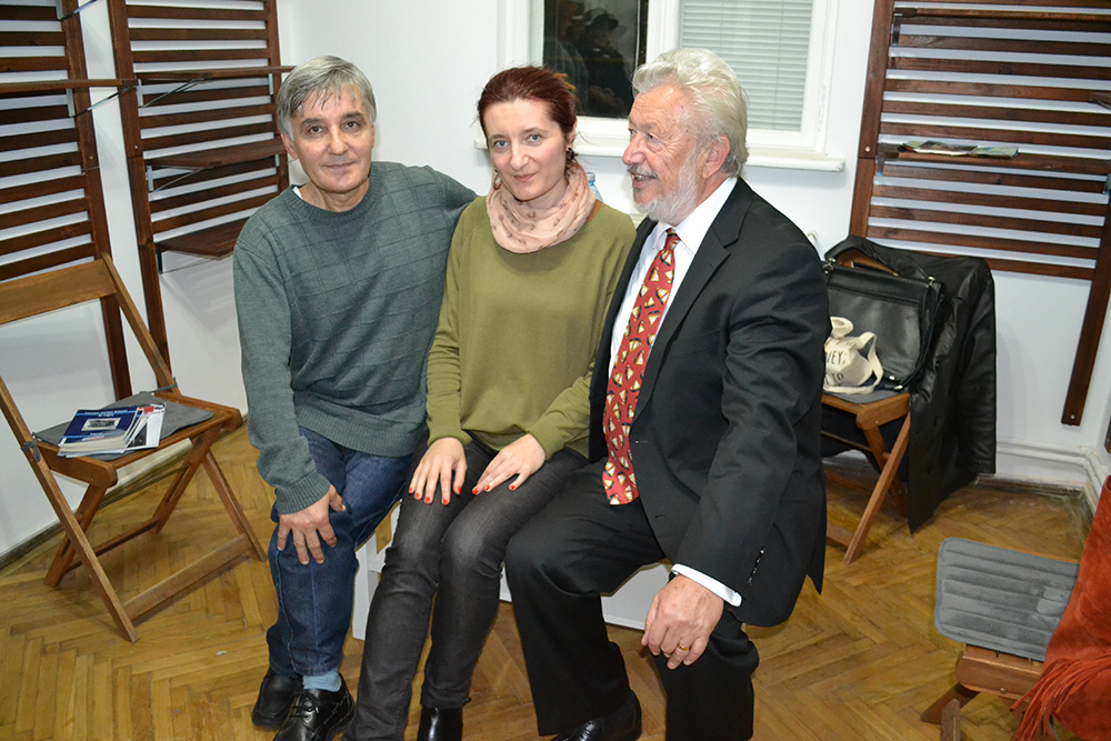 1 Bilosnić s rumunjskim književnicima Danielom Dragomirescu i Monicom Manolachi